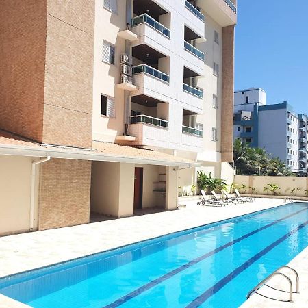 Lindo Apto Com 3 Quartos, Apenas 1 Quadra Da Praia Das Toninhas Apartamento Ubatuba Exterior foto