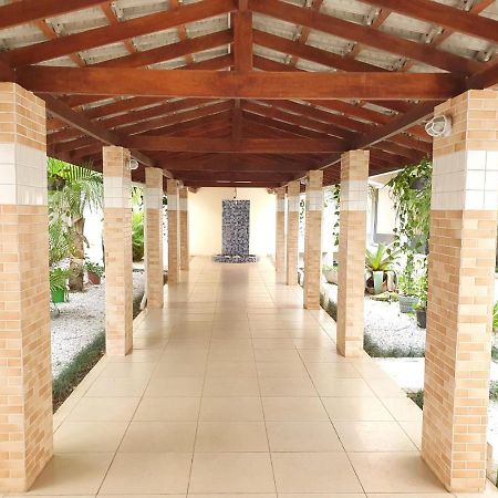 Lindo apto com 3 quartos, apenas 1 quadra da praia das Toninhas Ubatuba Exterior foto